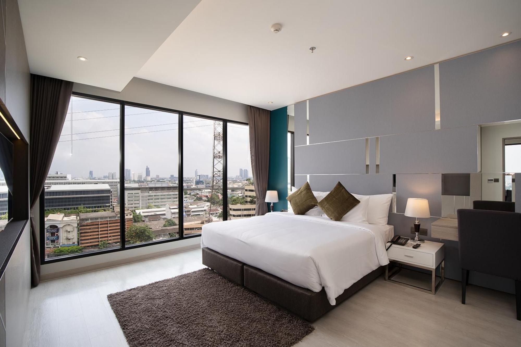 Thaya Hotel Bangkok Exterior photo